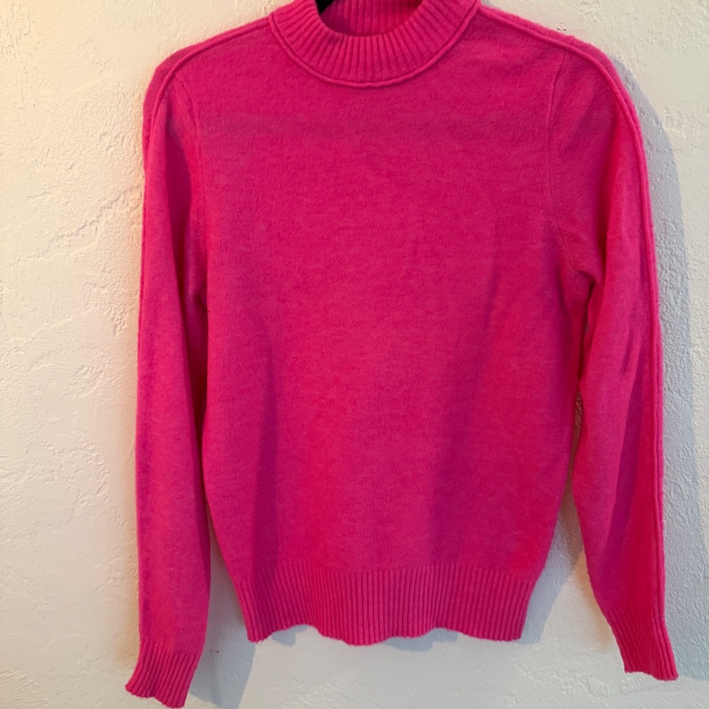 Athleta Womens XS Hot Pink Mock Neck Long Sleeve Knit Sweater Barbiecore